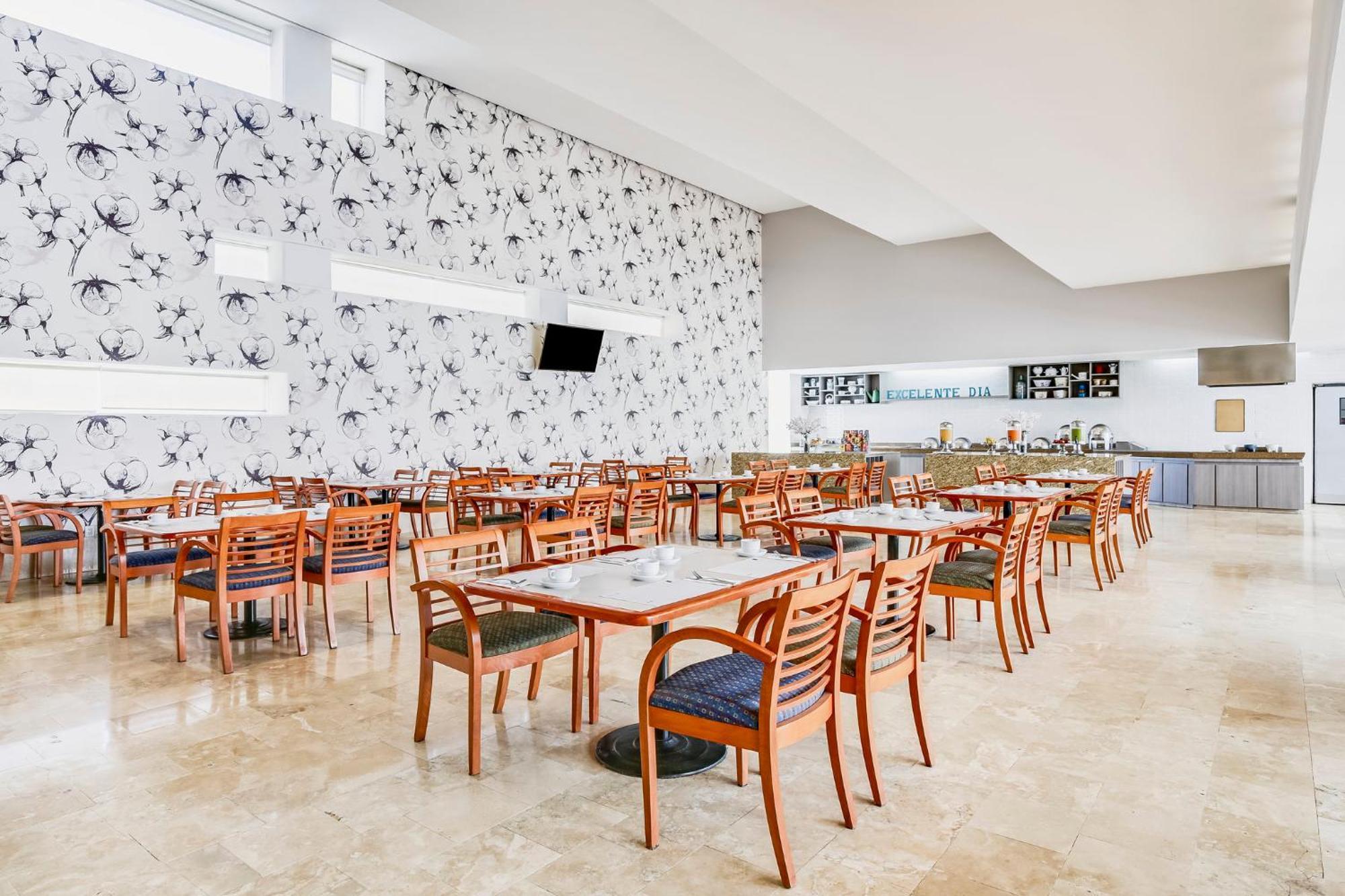 Fiesta Inn Torreon Galerias Exteriör bild